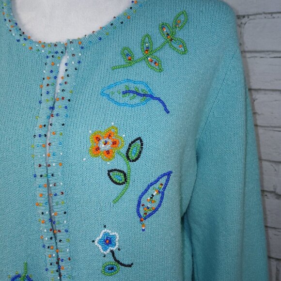 NORTHERN ISLES CARDIGAN SWEATER CHEYENNE BLUE BEADED FLOWERS WOMENS MEDIUM - Picture 9 of 9